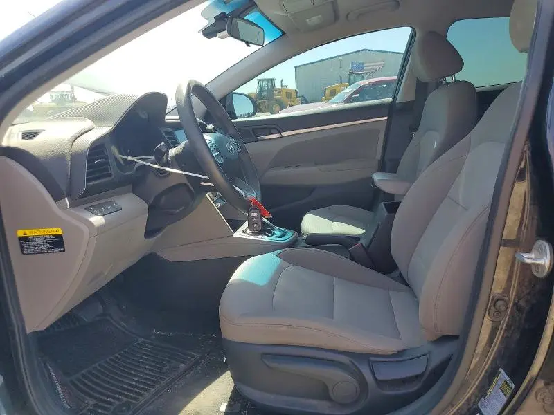 2019 HYUNDAI ELANTRA SEL  