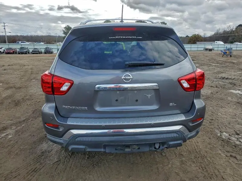 2018 NISSAN PATHFINDER S  