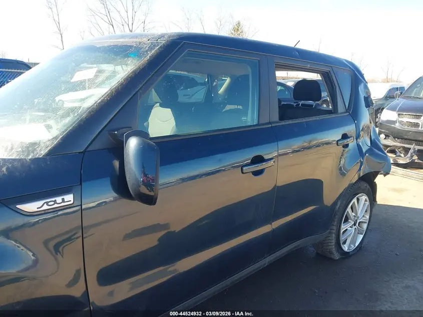 2019 KIA SOUL +