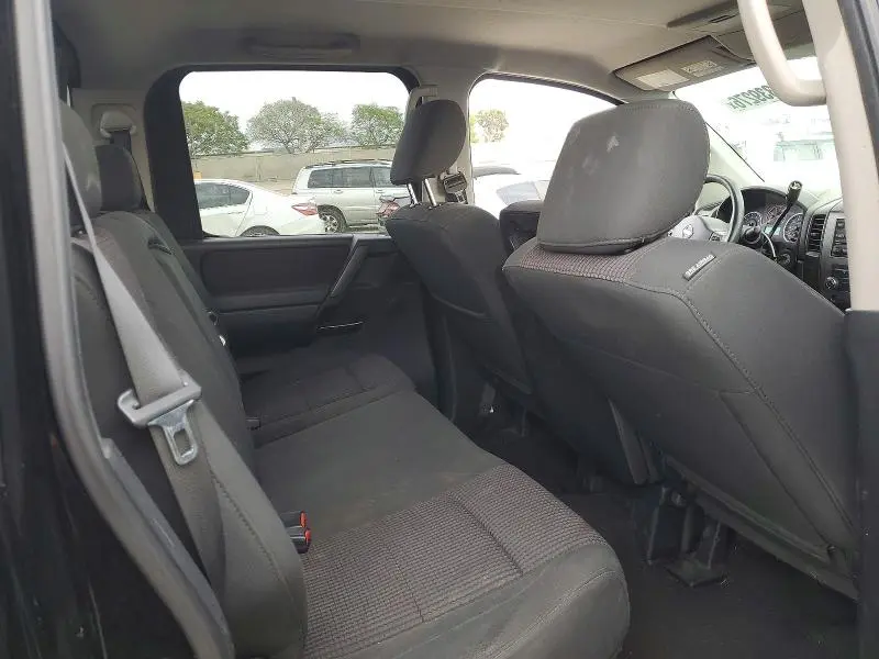 2011 NISSAN TITAN S  