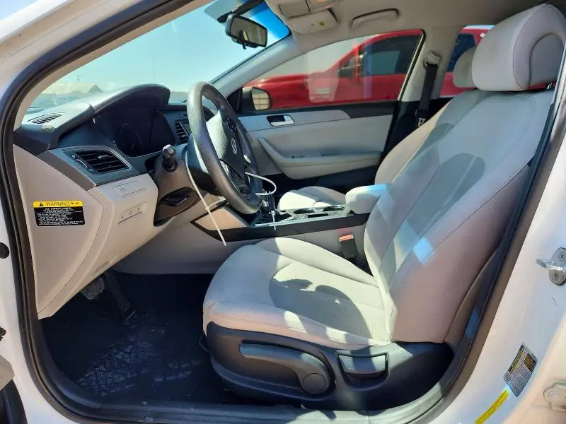 2016 HYUNDAI SONATA SE  