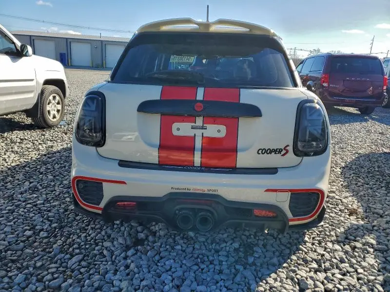 2016 MINI COOPER S  
