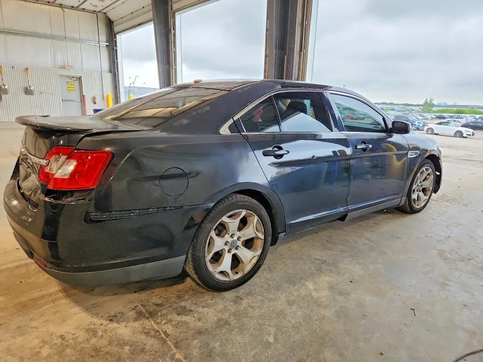 2011 FORD TAURUS SEL  