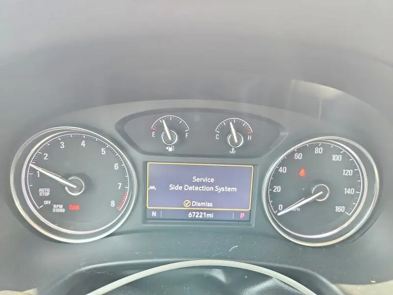 2022 BUICK ENCLAVE ESSENCE  