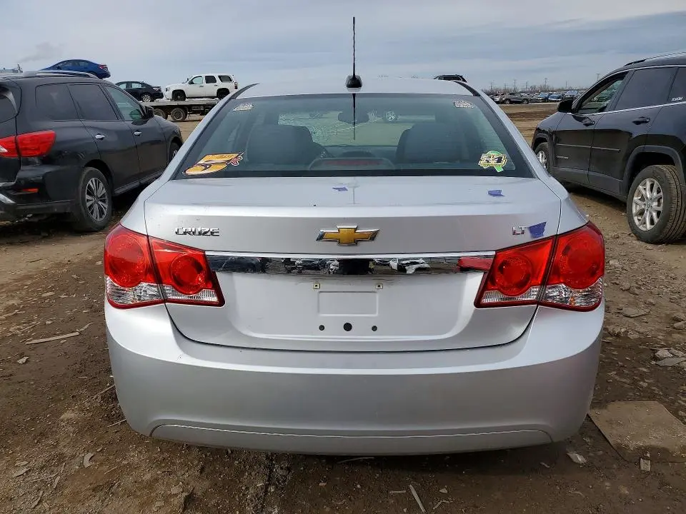 2015 CHEVROLET CRUZE LT  