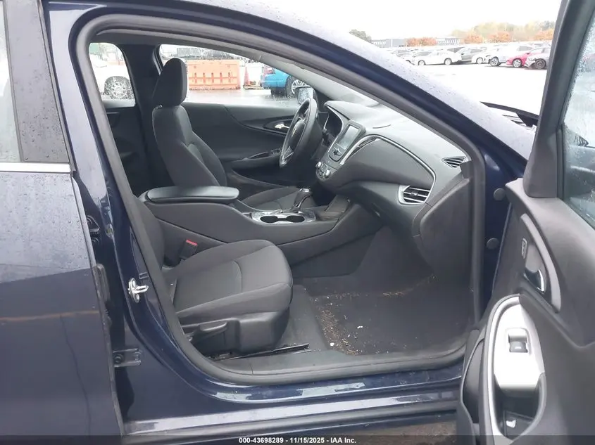 2017 CHEVROLET MALIBU LS