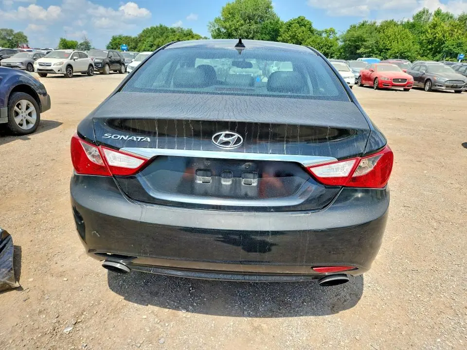 2013 HYUNDAI SONATA SE  