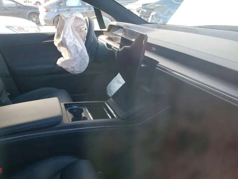 2025 TESLA MODEL X   