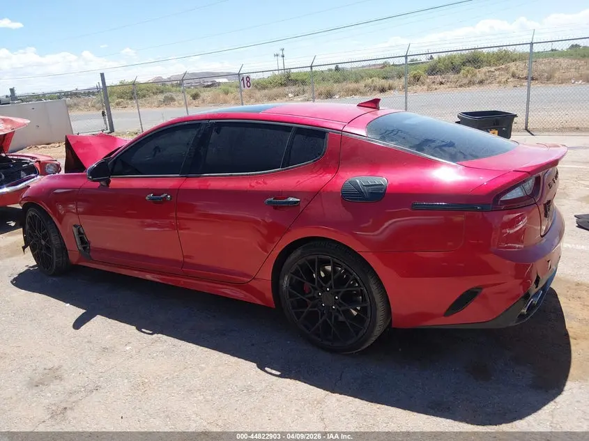 2018 KIA STINGER GT2