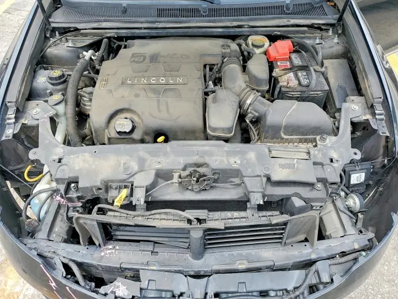 2014 LINCOLN MKS   