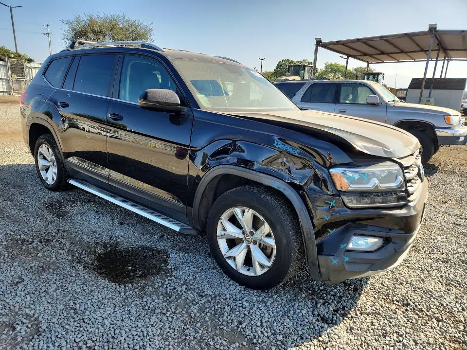 2018 VOLKSWAGEN ATLAS SE  