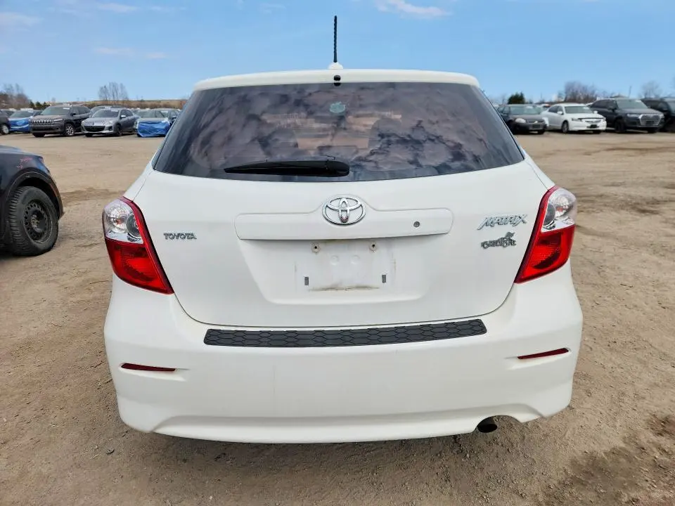 2010 TOYOTA MATRIX BASE  