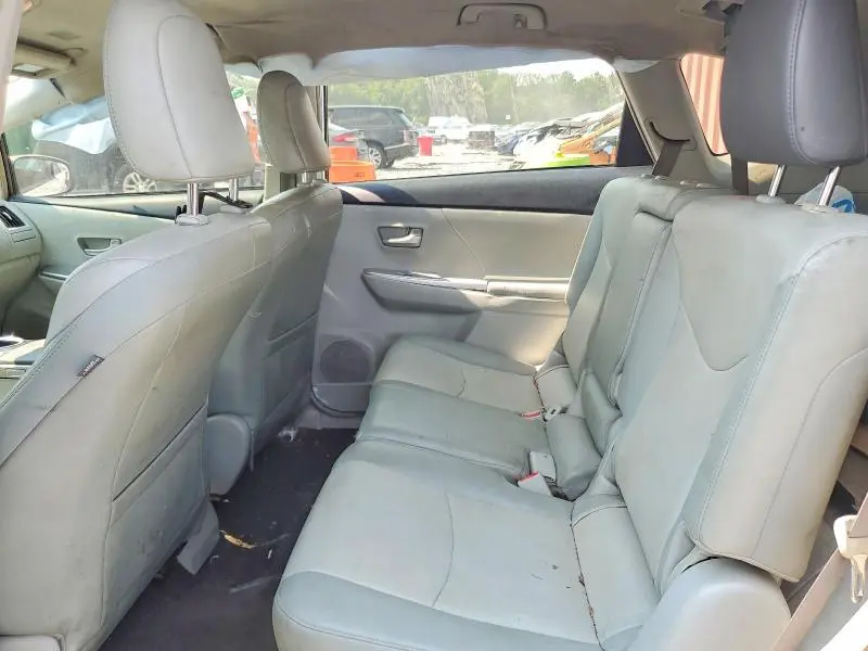2012 TOYOTA PRIUS V FIVE  