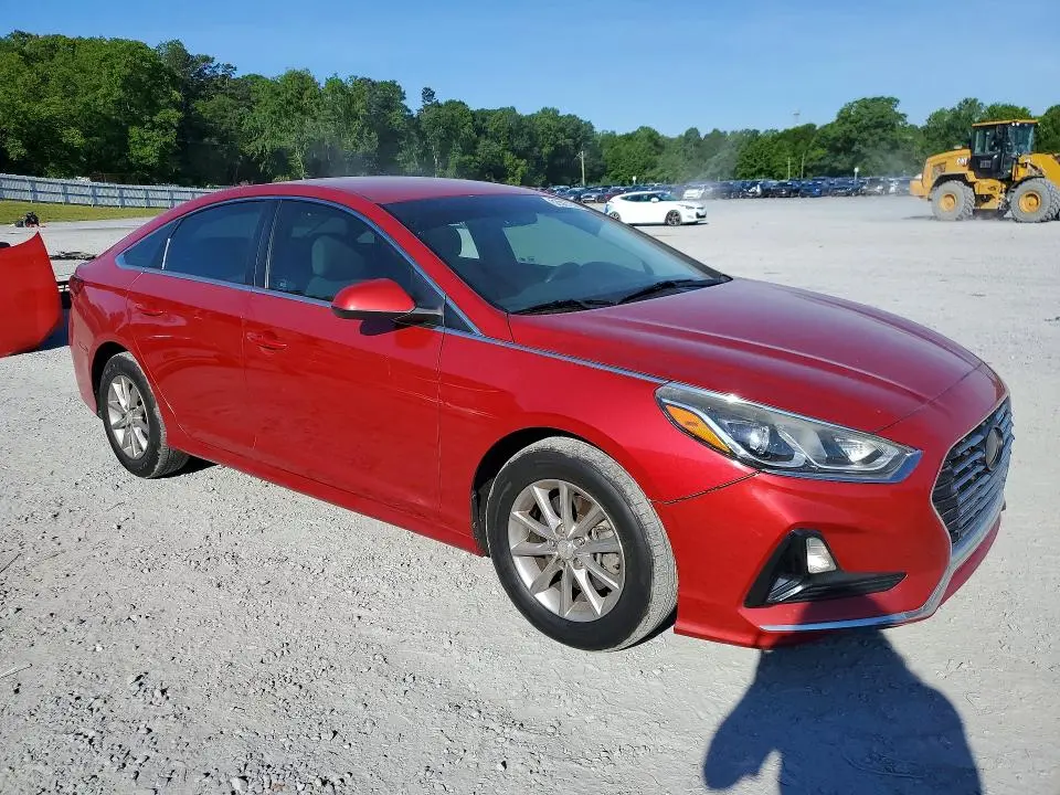 2018 HYUNDAI SONATA SE  