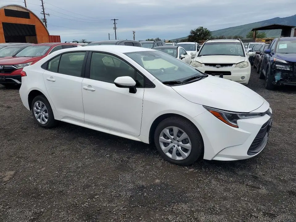2025 TOYOTA COROLLA LE  