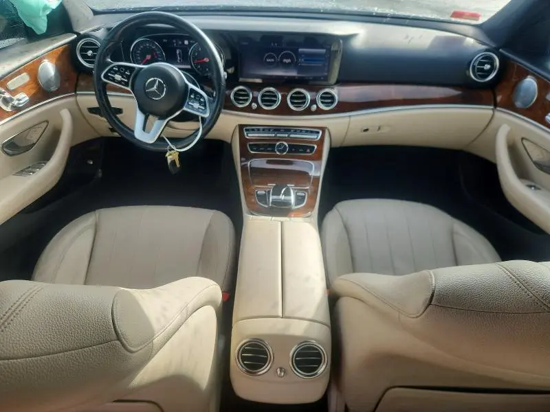 2019 MERCEDES-BENZ E 300 4MATIC  