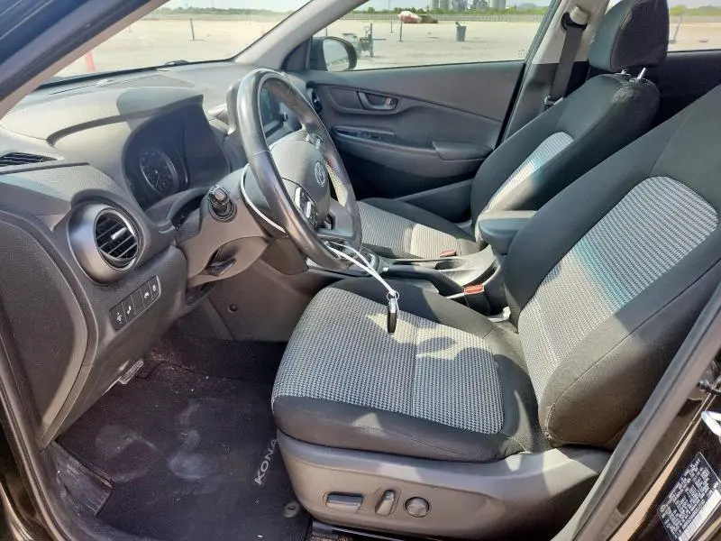 2021 HYUNDAI KONA SEL PLUS  