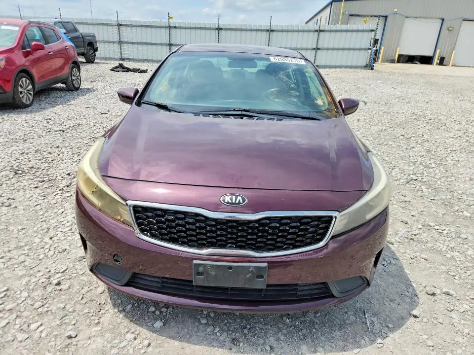 2018 KIA FORTE LX  
