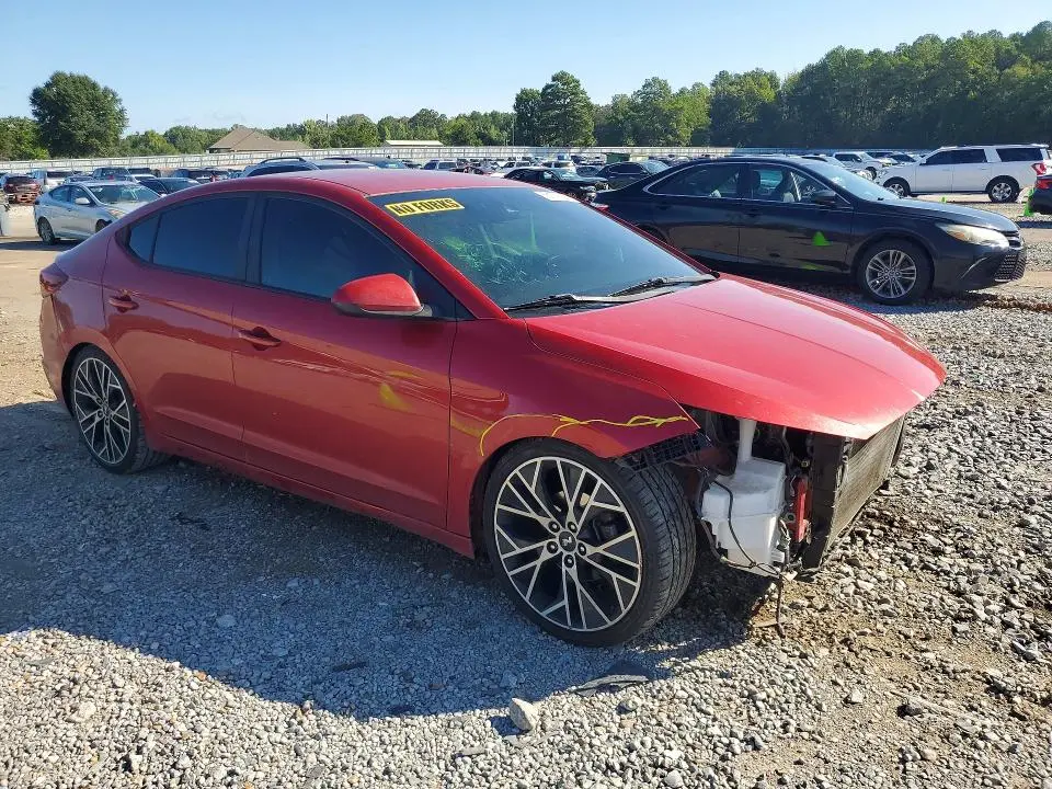2020 HYUNDAI ELANTRA SE  