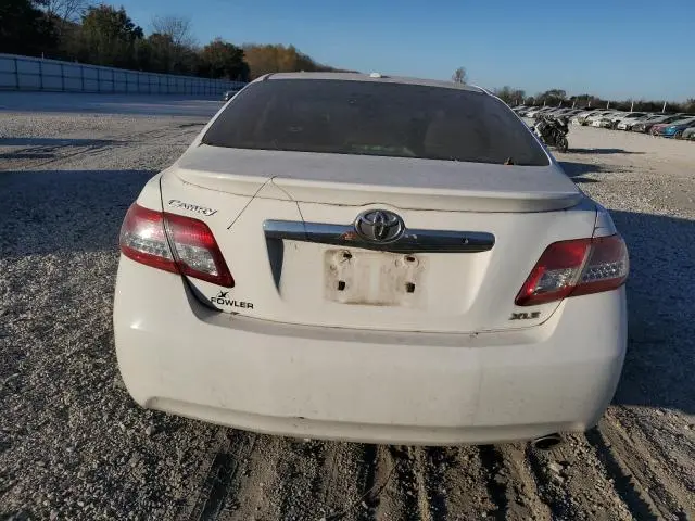 2010 TOYOTA CAMRY BASE  