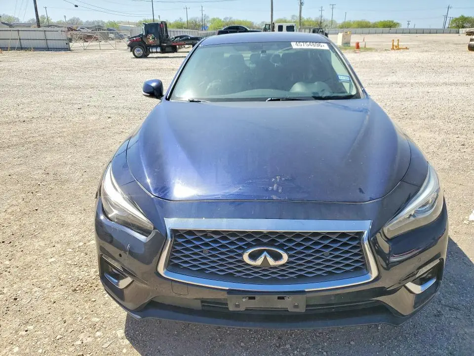 2021 INFINITI Q50 LUXE  