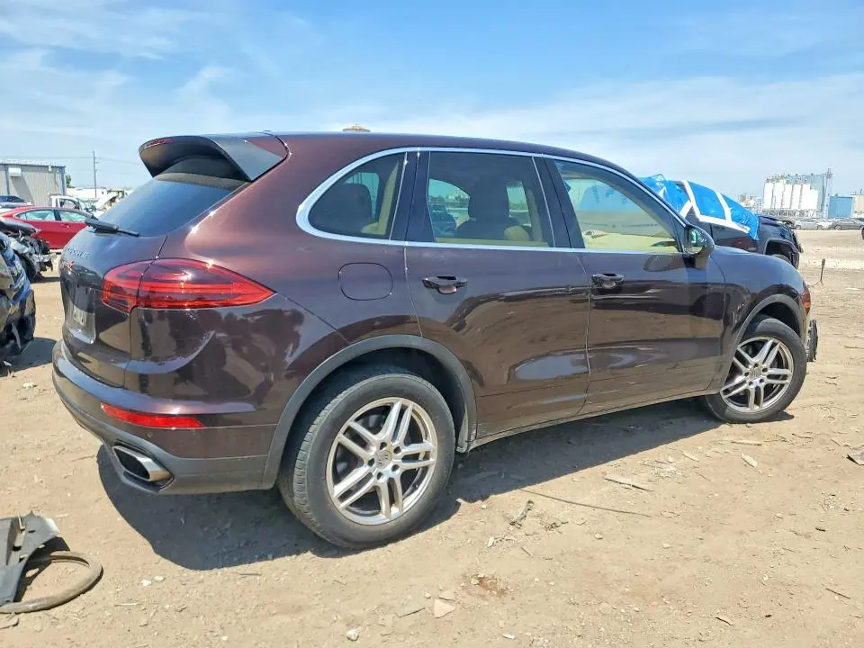 2016 PORSCHE CAYENNE   