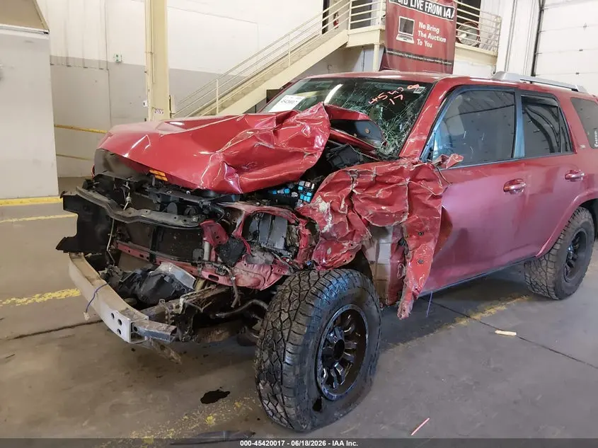 2016 TOYOTA 4RUNNER SR5