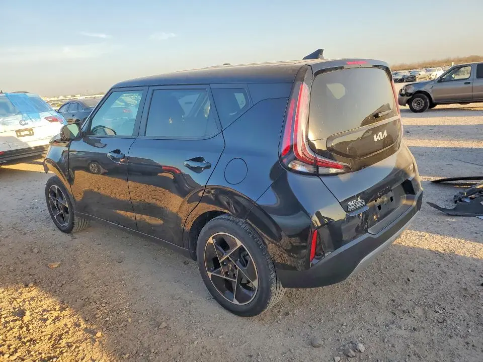 2023 KIA SOUL EX  