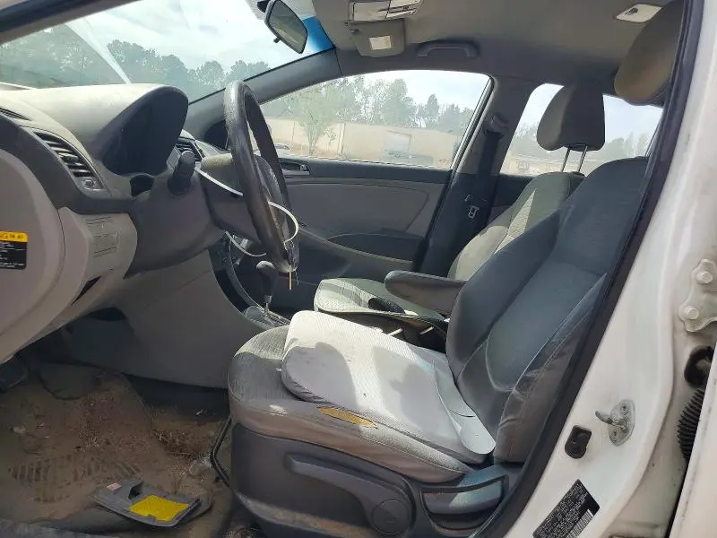 2015 HYUNDAI ACCENT GS  