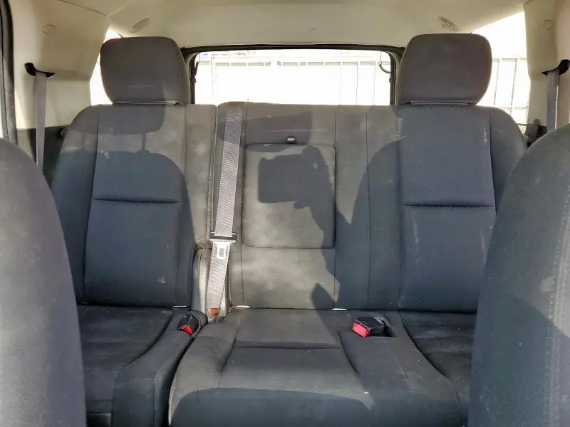 2013 GMC YUKON SLE  
