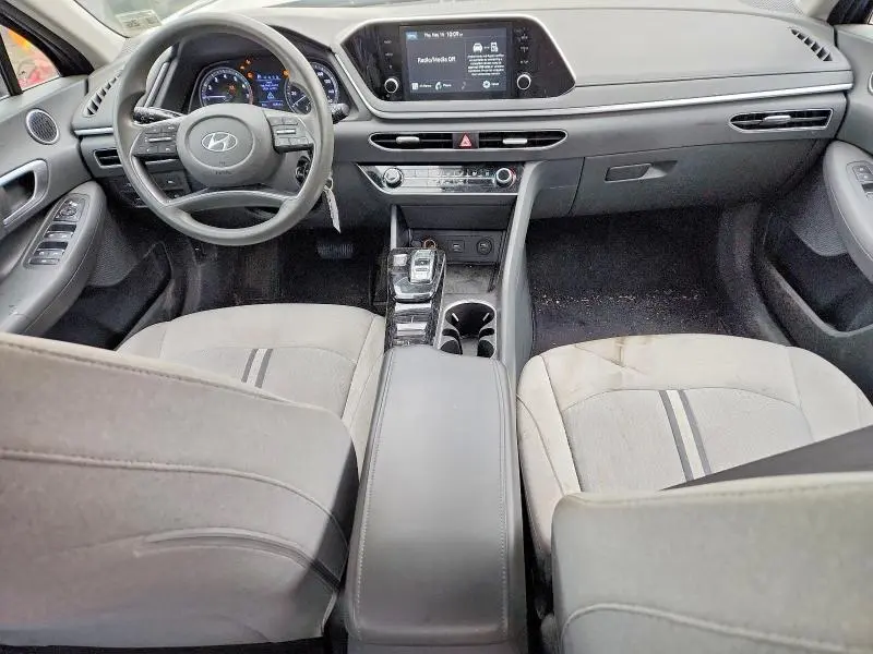 2021 HYUNDAI SONATA SE  