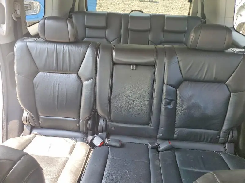 2011 HONDA PILOT EXLN  