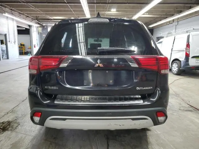 2019 MITSUBISHI OUTLANDER ES  