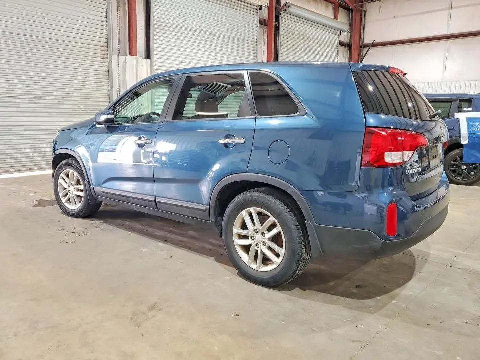 2014 KIA SORENTO LX  