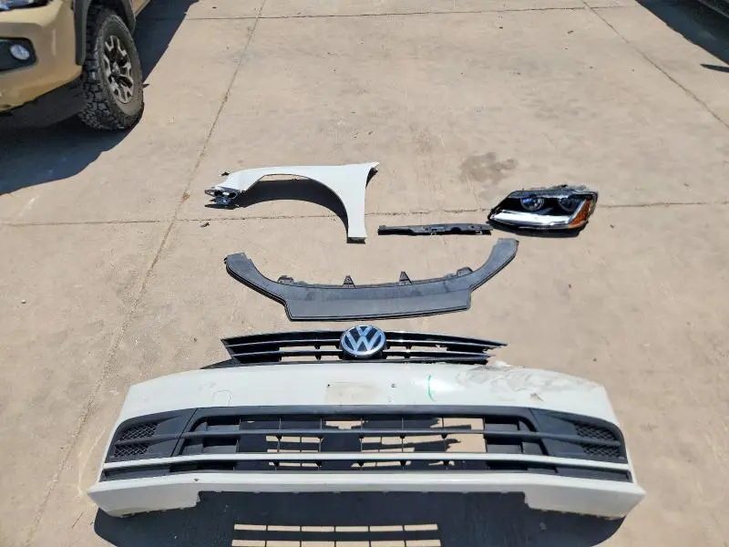 2017 VOLKSWAGEN JETTA SE  