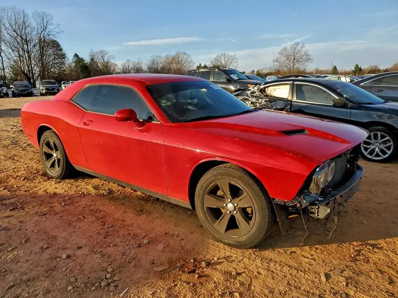 2015 DODGE CHALLENGER SXT  