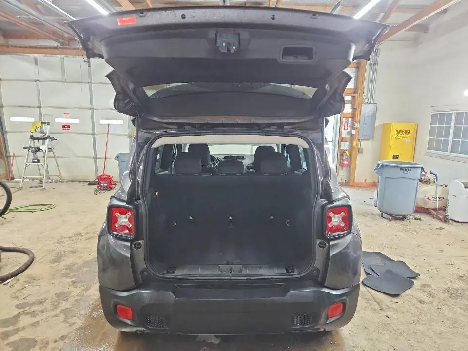 2018 JEEP RENEGADE LATITUDE  