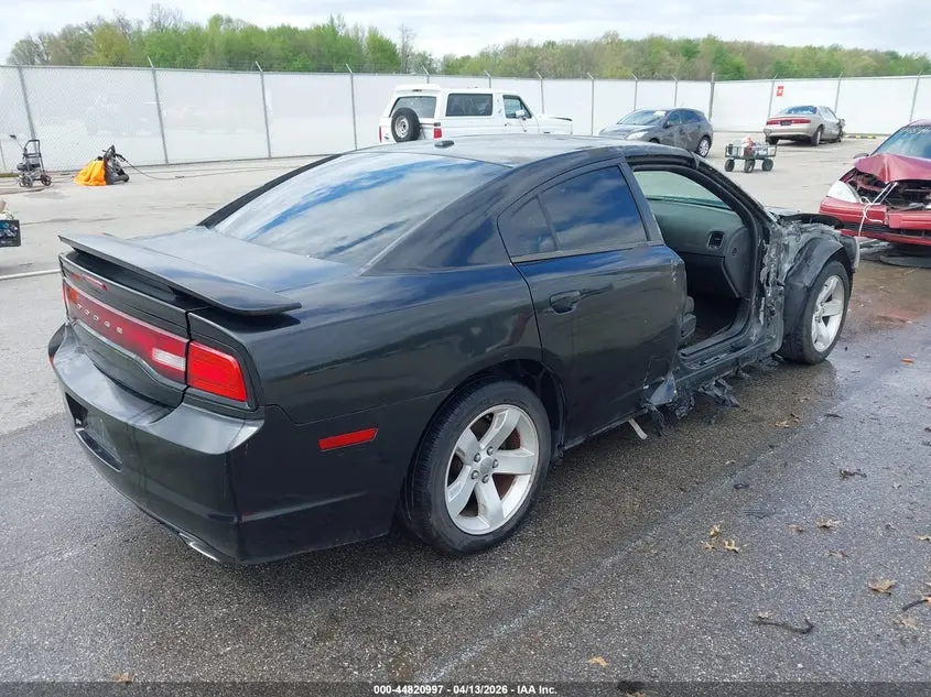 2012 DODGE CHARGER SXT