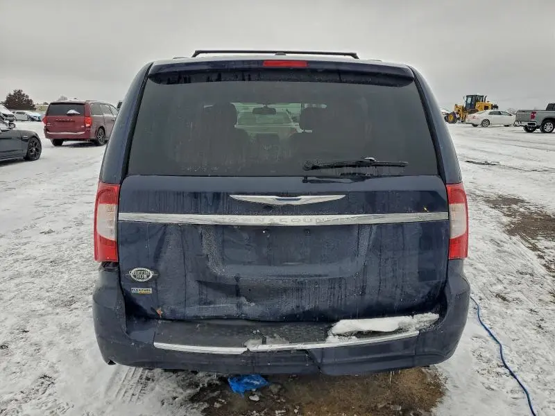 2013 CHRYSLER TOWN & COUNTRY TOURING  