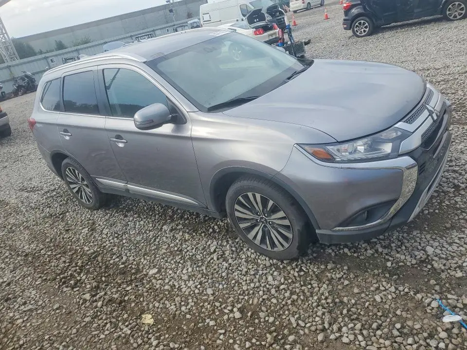 2019 MITSUBISHI OUTLANDER SE  