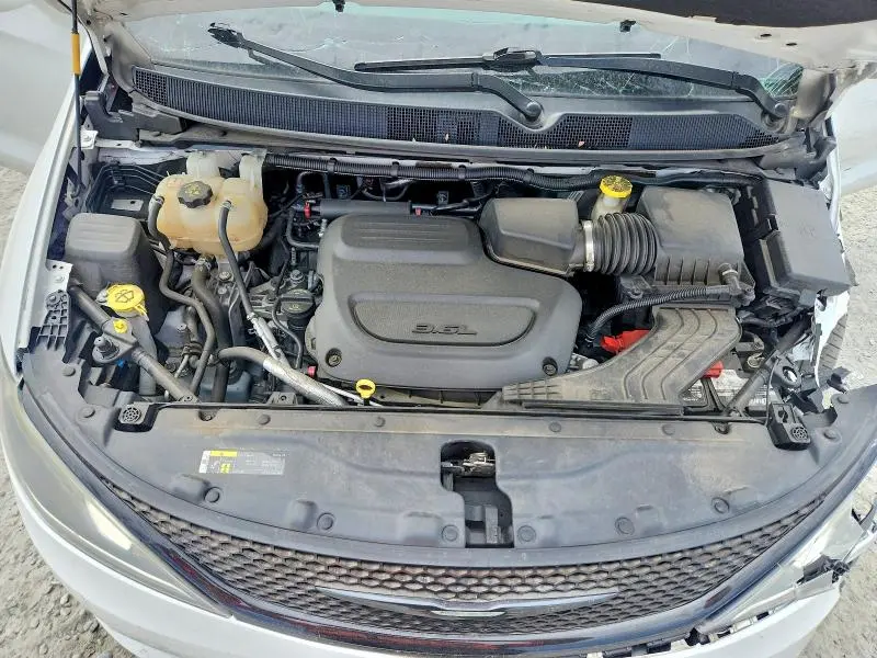 2019 CHRYSLER PACIFICA TOURING L  