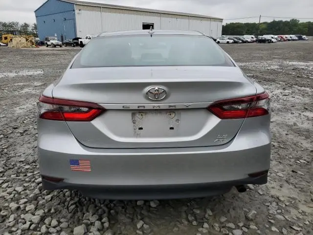 2021 TOYOTA CAMRY LE  