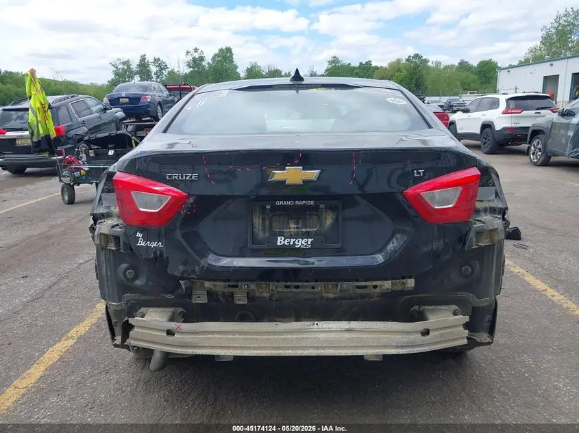 2017 CHEVROLET CRUZE LT AUTO
