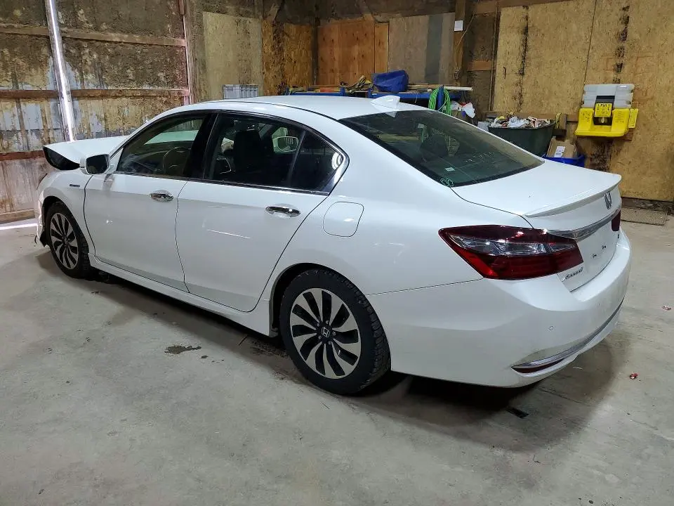 2017 HONDA ACCORD TOURING HYBRID  
