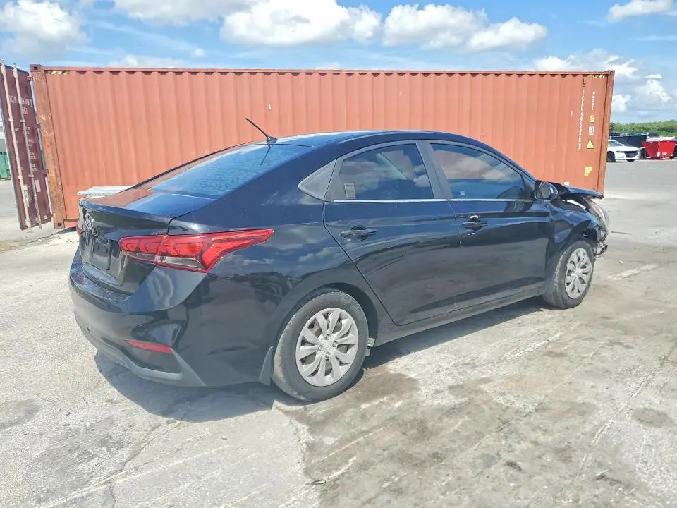 2019 HYUNDAI ACCENT SE  
