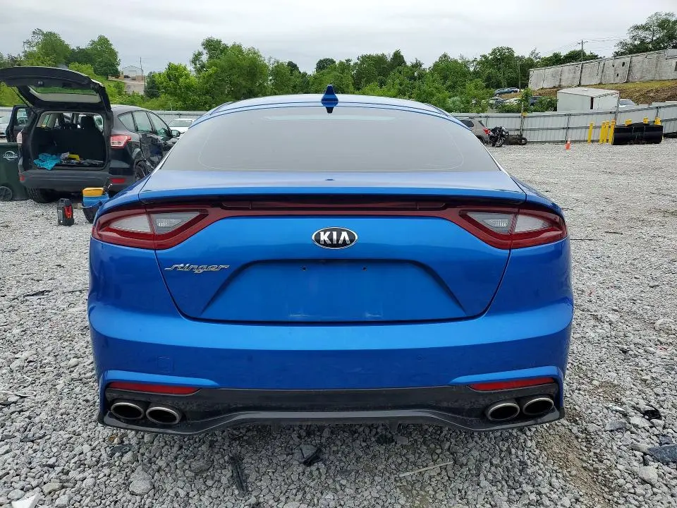 2018 KIA STINGER PREMIUM  