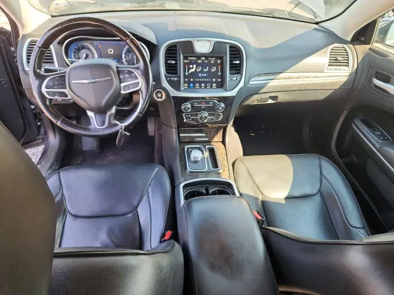 2018 CHRYSLER 300 LIMITED  