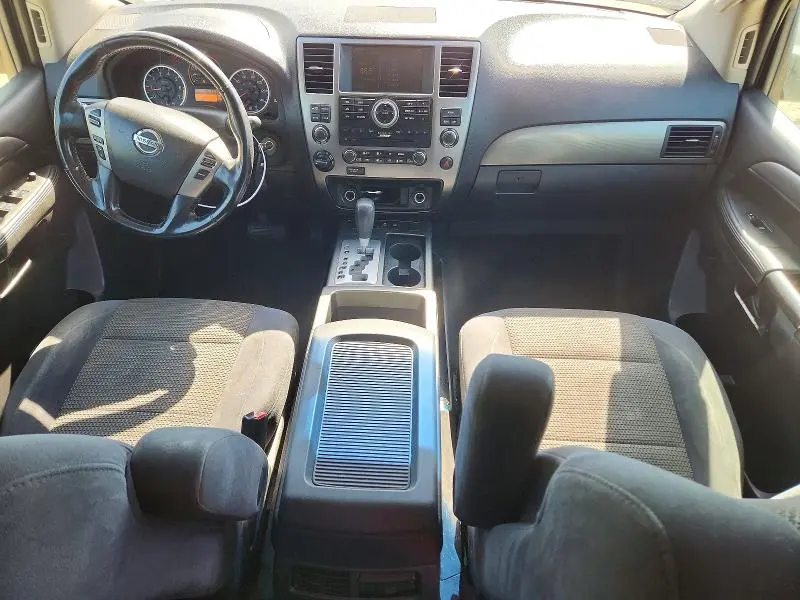 2013 NISSAN ARMADA SV  