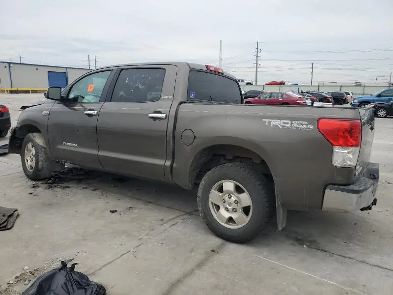 2010 TOYOTA TUNDRA CREWMAX LIMITED  