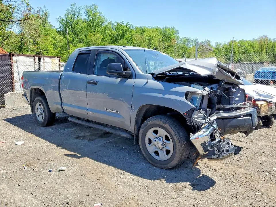 2019 TOYOTA TUNDRA SR5  